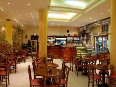 فندق Parnassos أراخوفا