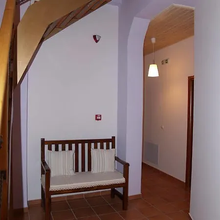 Hotel Parnassos 2*