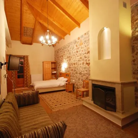 Hotel Parnassos 2*